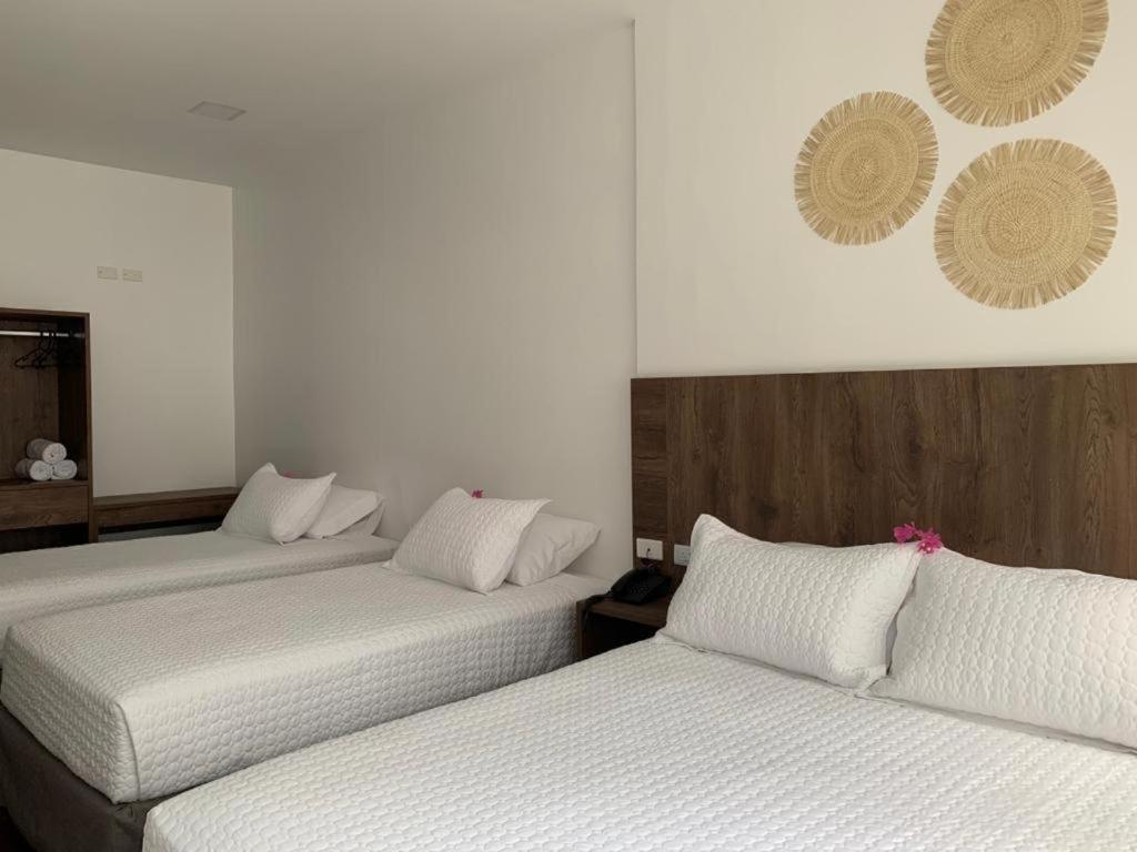 Hotel La Mar Playas Eksteriør billede